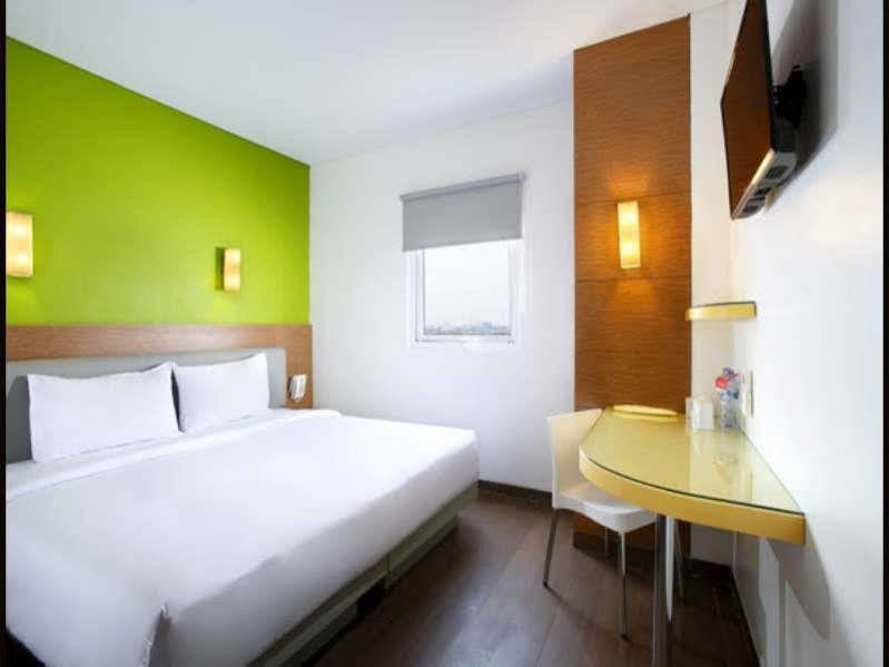 Amaris Hotel Tangerang Luaran gambar